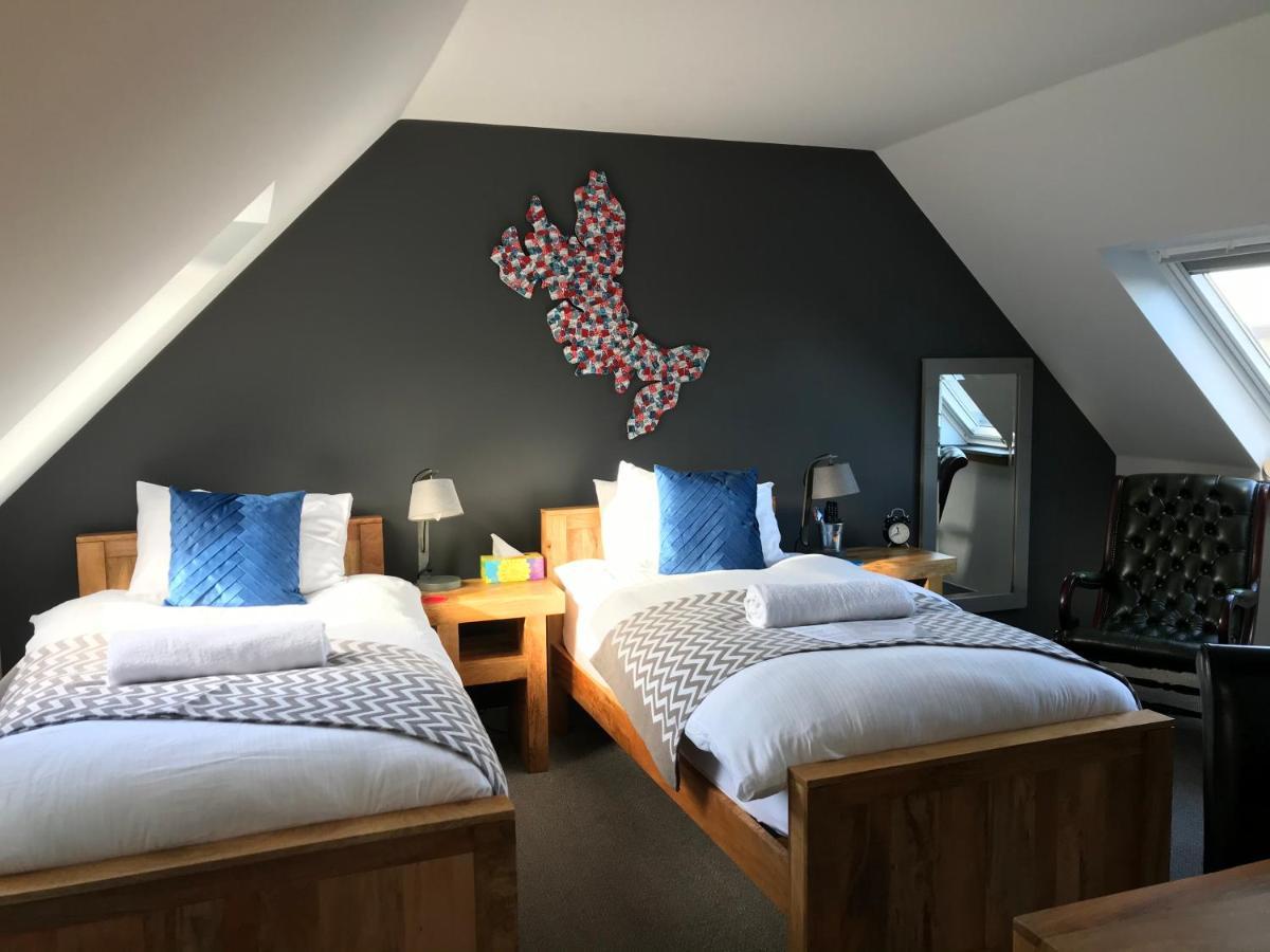 The Bridge Self Catering Villa Kilmaluag Eksteriør bilde