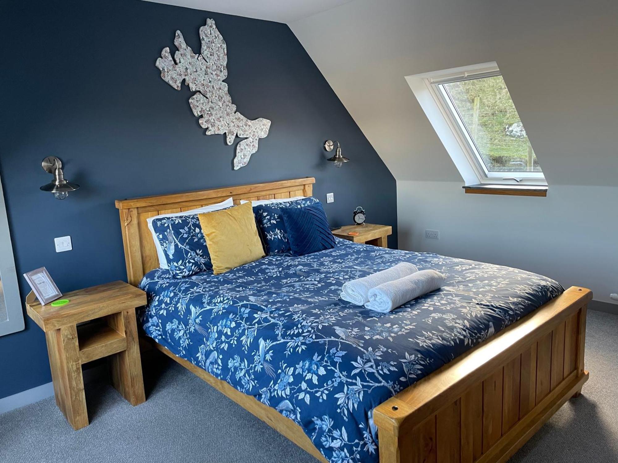 The Bridge Self Catering Villa Kilmaluag Eksteriør bilde