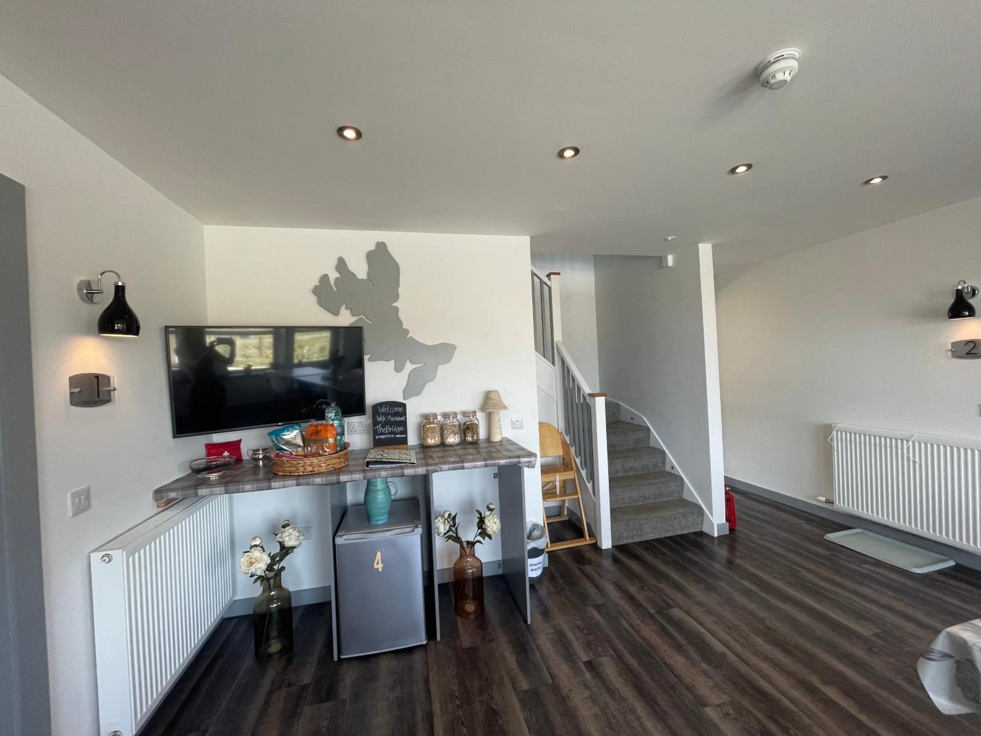 The Bridge Self Catering Villa Kilmaluag Eksteriør bilde